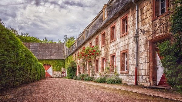 Découvrez les hébergements de luxe à louer en Alsace pour un séjour haut de gamme